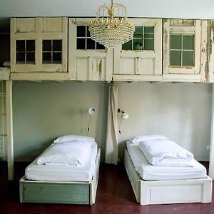 Hostel&Garten Eden
